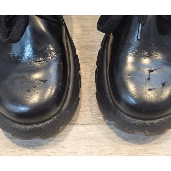 Buffalo London Gilian Black Leather Side Zip Chunky Ankle Boot sz 39 Bootie - Picture 5 of 10